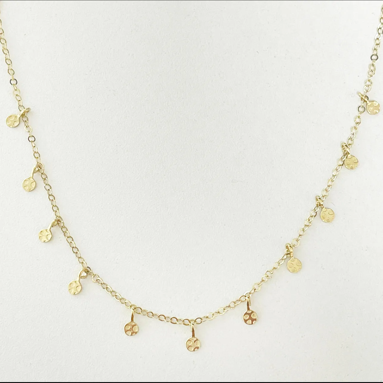 1392 - Solid Gold Necklace with Textured Drop Accents