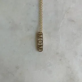 14K GOLD MOM PENDANT