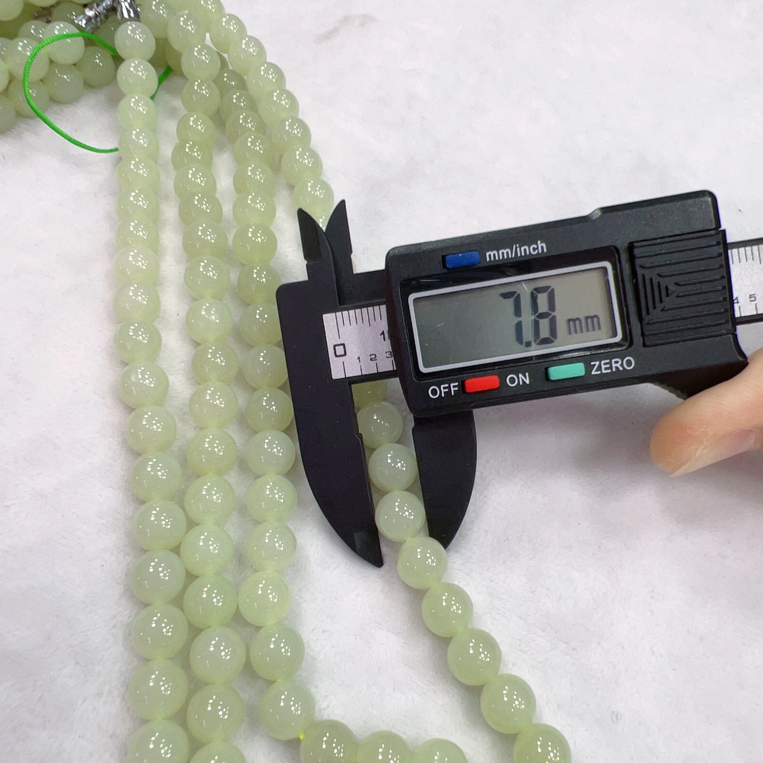 8mm Natural Light Green Nephrite Round Bead Necklace Strands for DIY Jewelry Projects