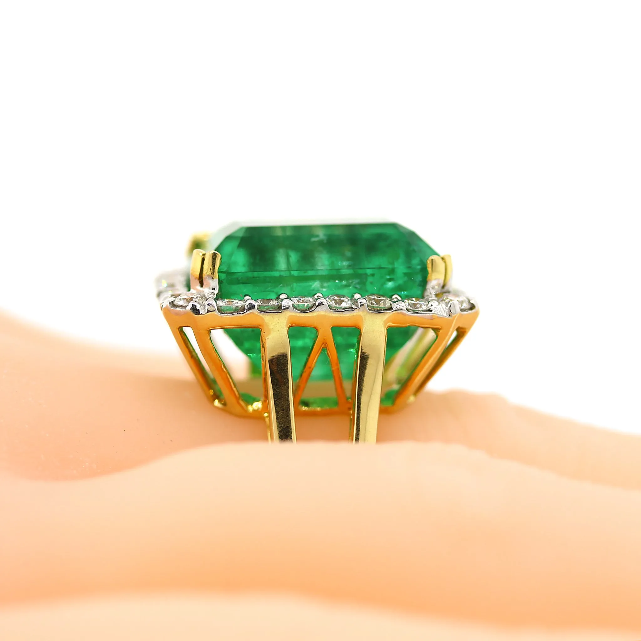 AGL Certified Natural Emerald Ring