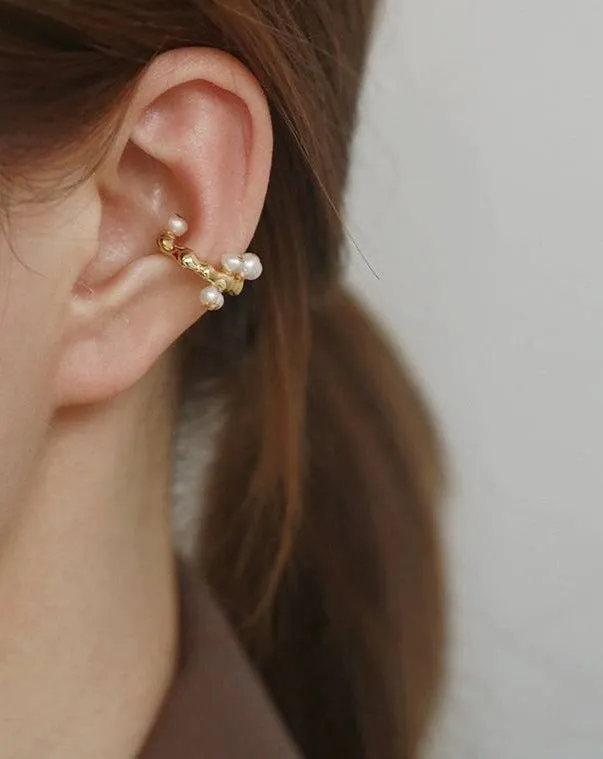 Amelia Gold Foil Single Ear Clip