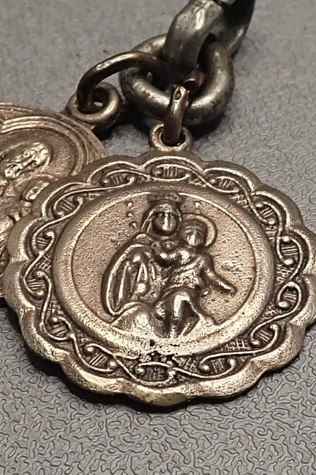 DOUBLE MEDALS PENDANT