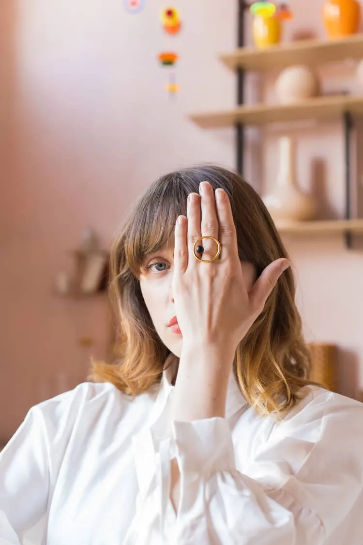 Gold ring with wood pearl