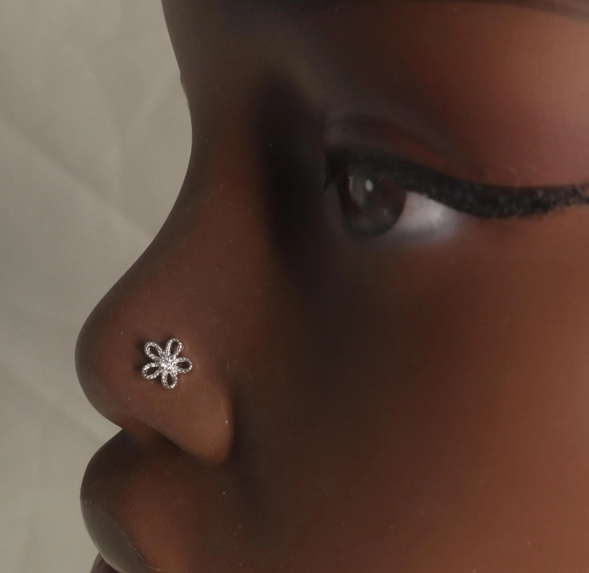 Little Rhinestone Flower Nose Stud Piercing