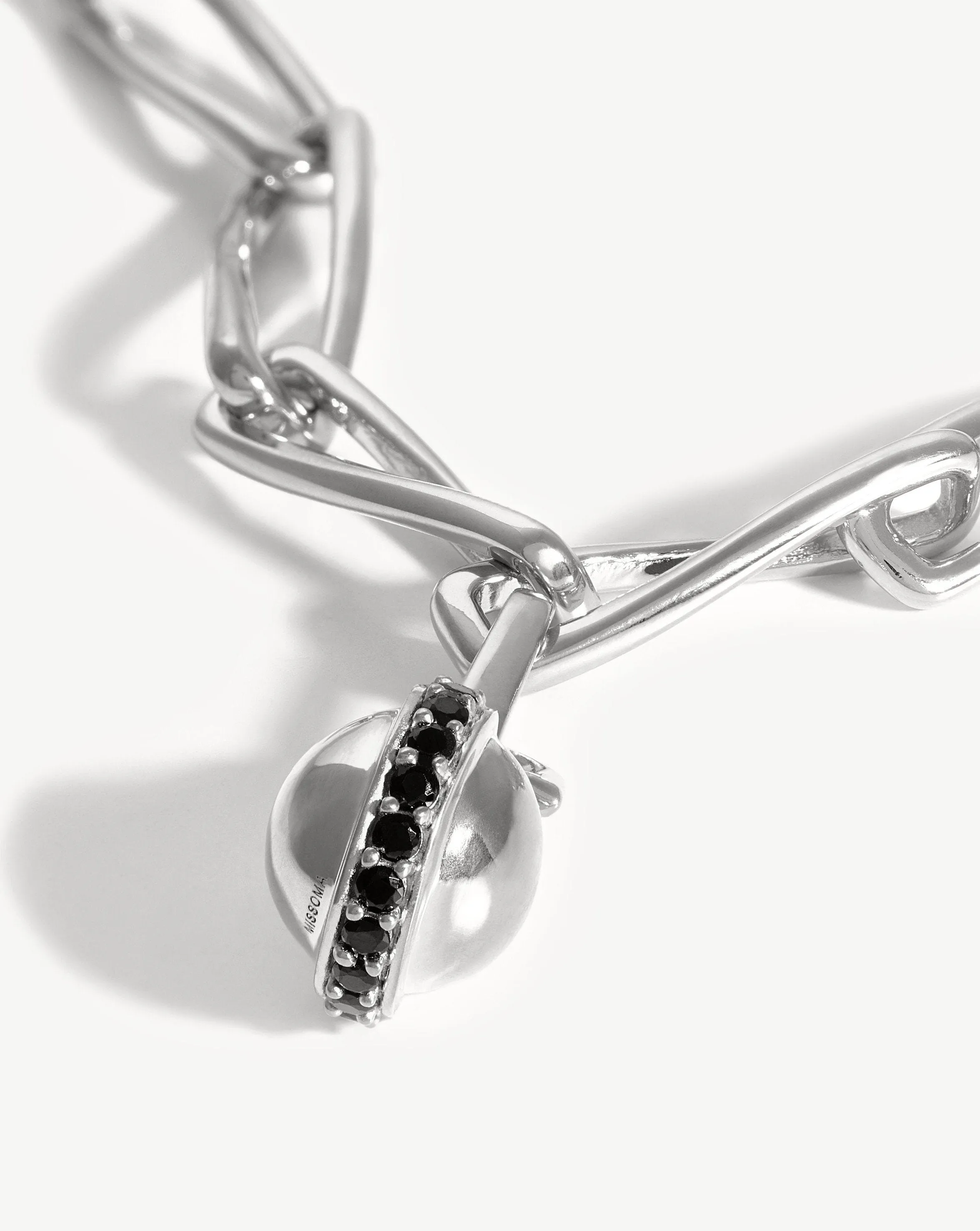 Pave Sphere Twisted Link Chain Bracelet | Silver Plated/Black Spinel