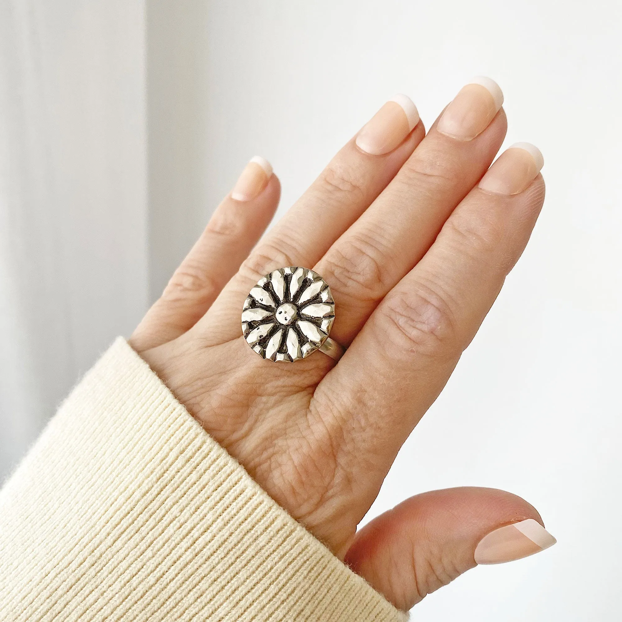 SILAS vintage silver flower ring