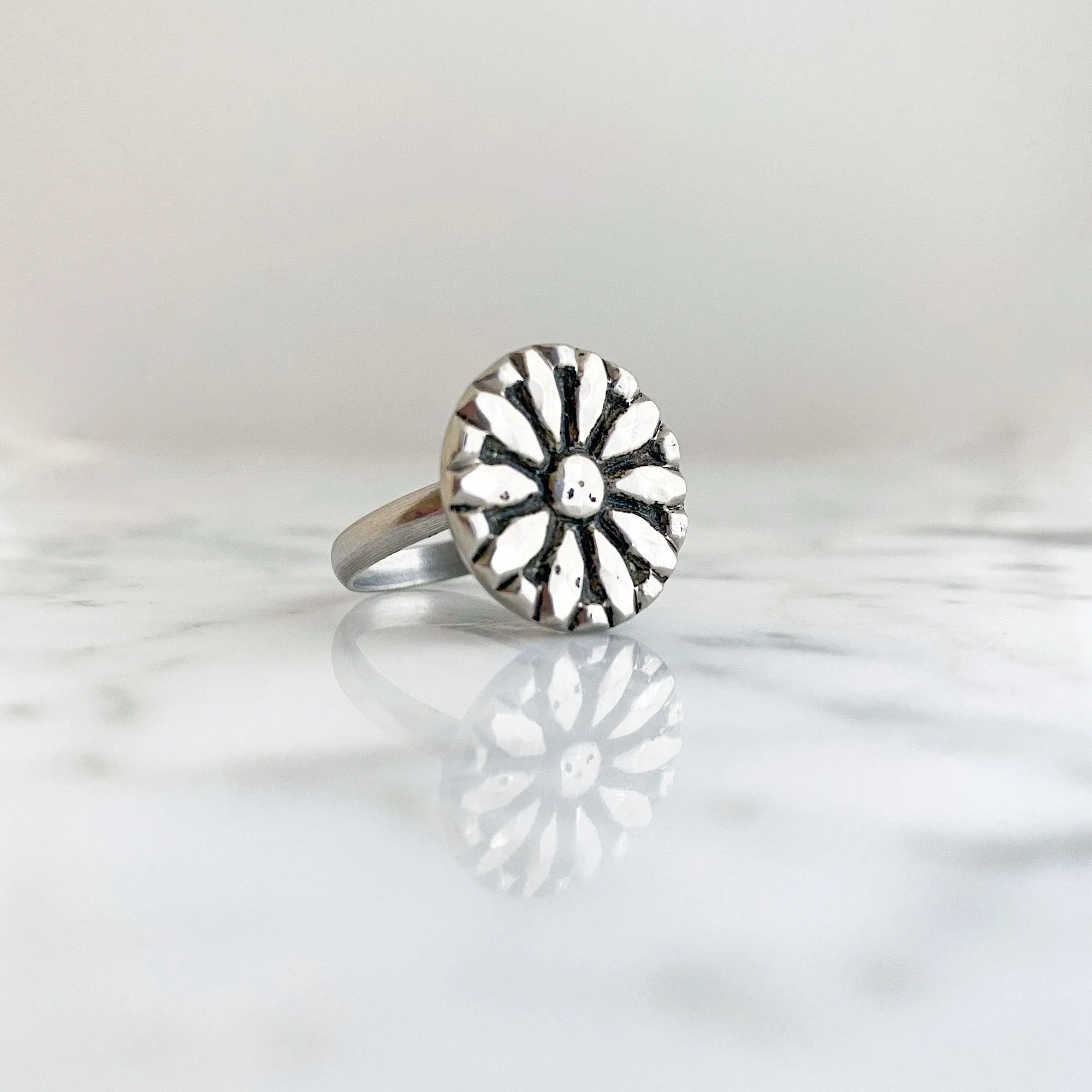 SILAS vintage silver flower ring