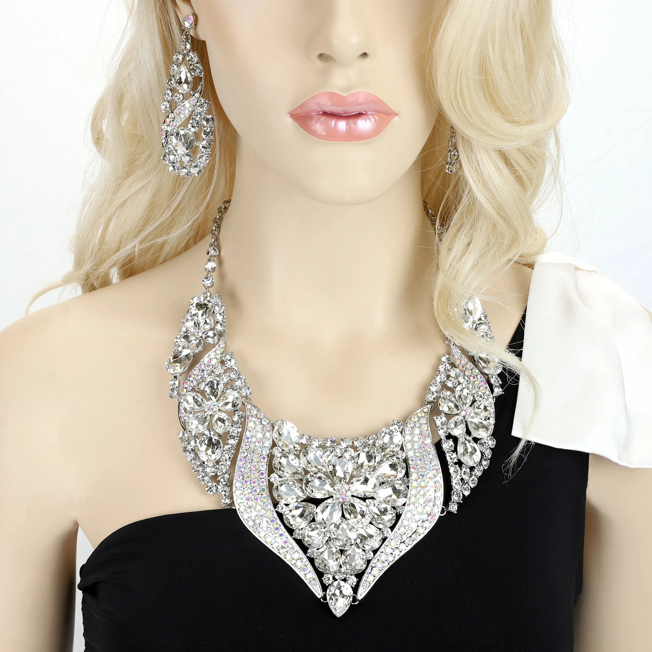 Through The Vine Rhinestone Necklace & Earring Set